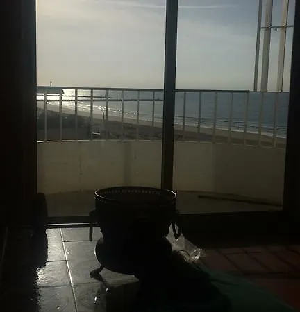 公寓 Seafront Penthouse 波尔蒂芒